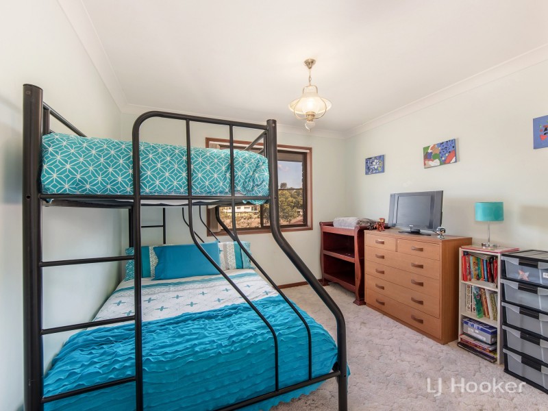 60 Caledonian Road, Thagoona QLD 4306