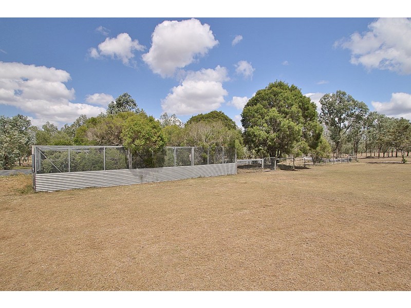 168 Mahons Road, Coominya QLD 4311