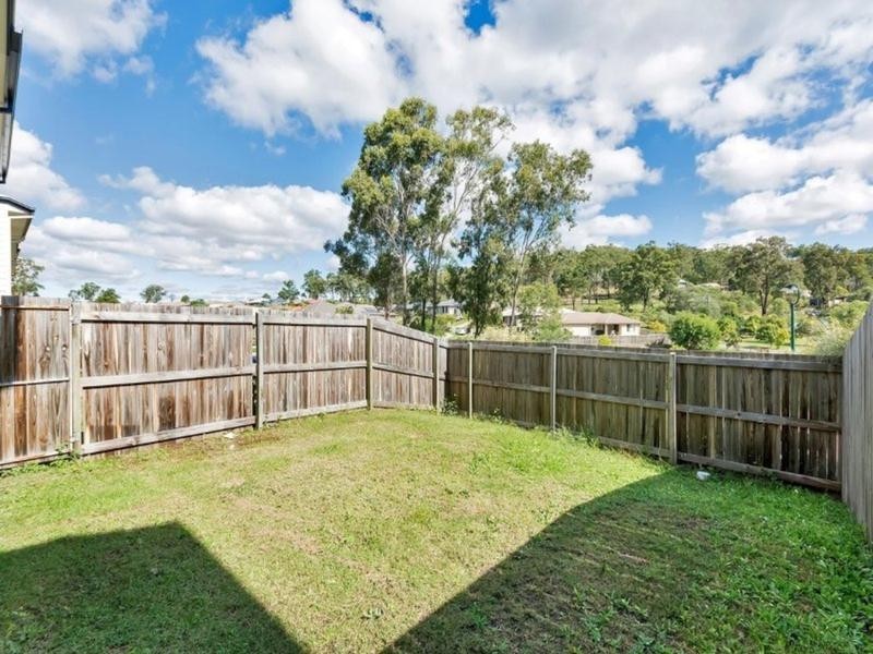 90 High Street, Blackstone QLD 4304