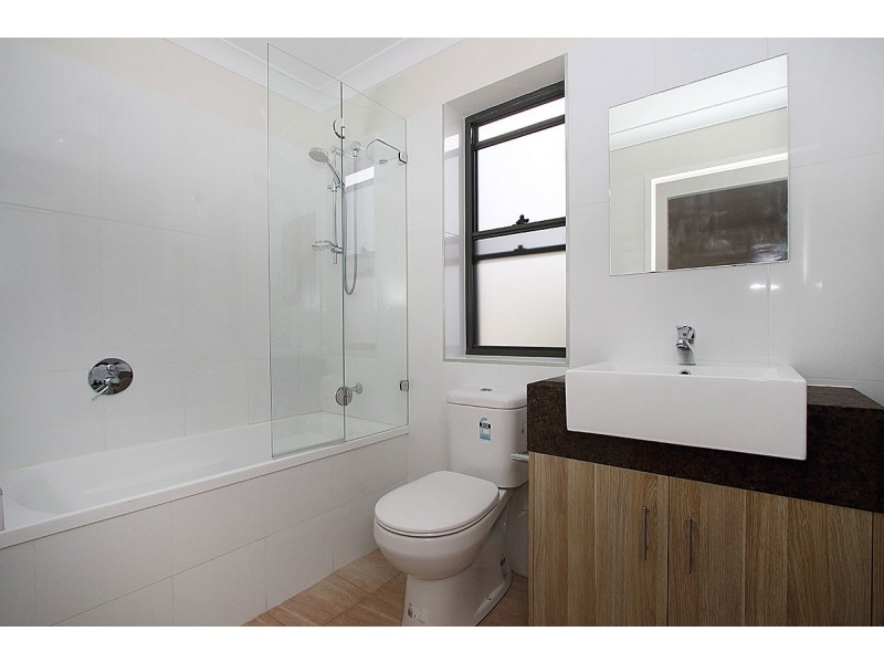 2 Cotton Street, East Ipswich QLD 4305