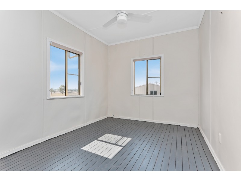 97 Irwin Rd, Mount Tarampa QLD 4311