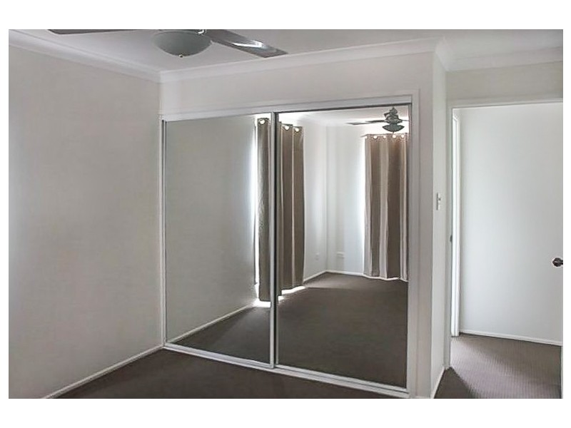 1/13 Bridge Street, Redbank QLD 4301