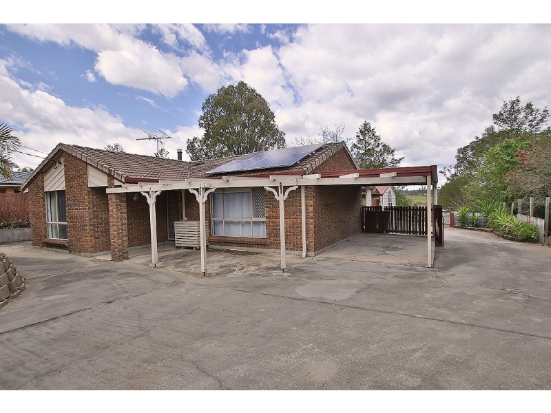 113 Riverside Avenue, Barellan Point QLD 4306