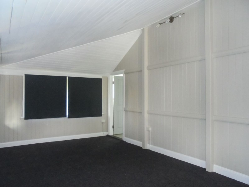 50 Thorn Street, Ipswich QLD 4305