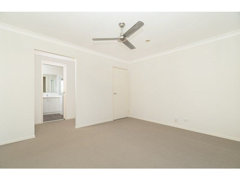 33 Griffin Crescent, Collingwood Park QLD 4301