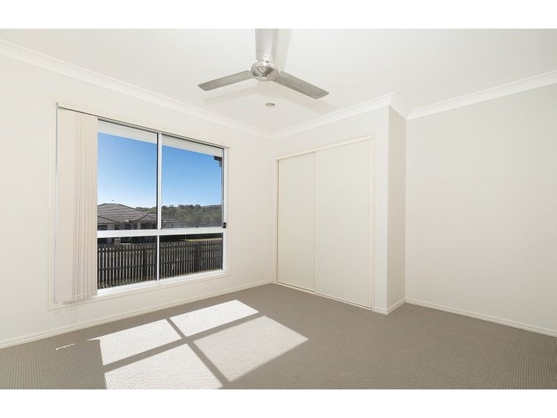 33 Griffin Crescent, Collingwood Park QLD 4301