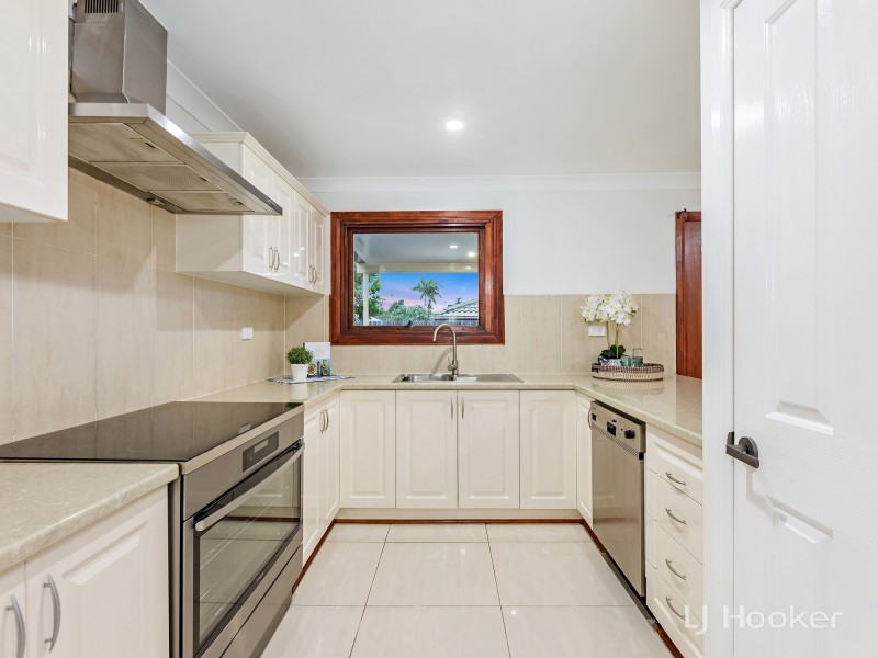 40 Greenham Street, Raceview QLD 4305