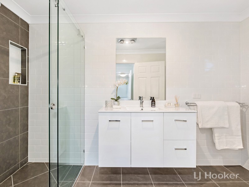 40 Greenham Street, Raceview QLD 4305