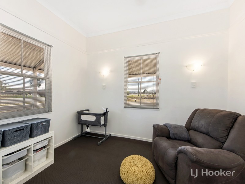 380 Rosewood Laidley Rd, Lanefield QLD 4340