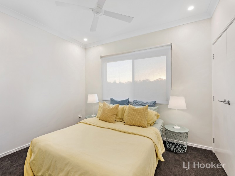 16 Splendid Drive, South Ripley QLD 4306