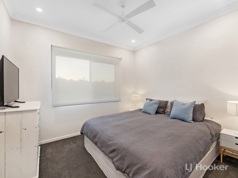 16 Splendid Drive, South Ripley QLD 4306