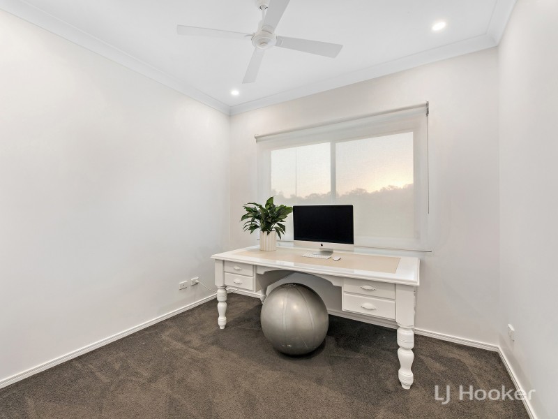 16 Splendid Drive, South Ripley QLD 4306