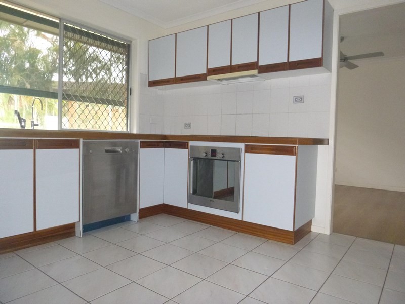 27 Michaelangelo Street, Fig Tree Pocket QLD 4069