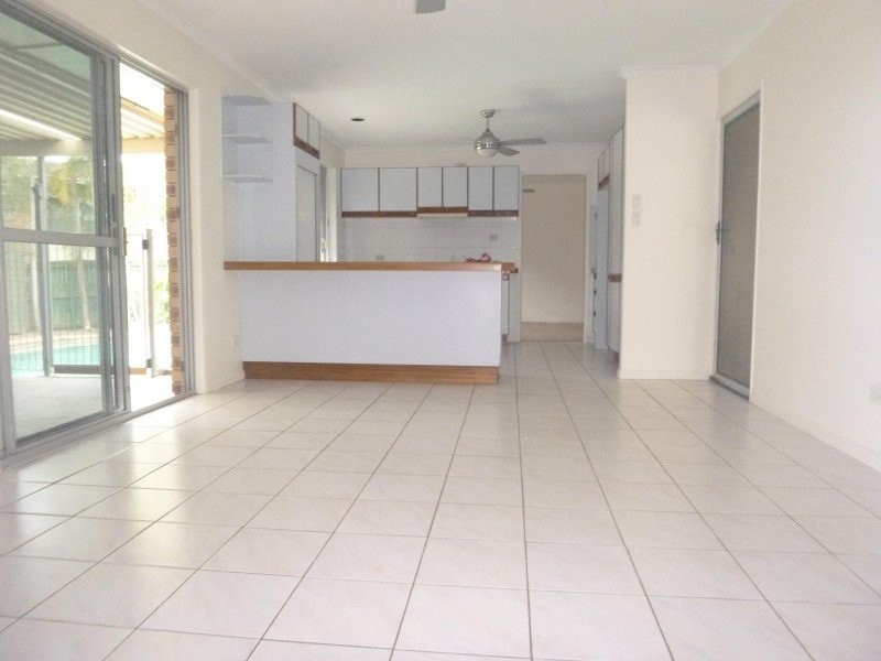 27 Michaelangelo Street, Fig Tree Pocket QLD 4069