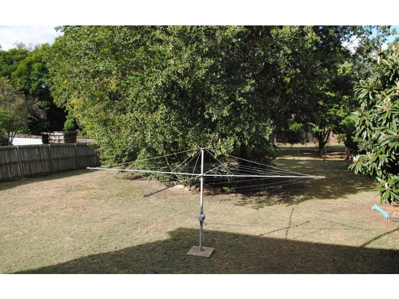 16 Montauban Street, Newtown QLD 4305