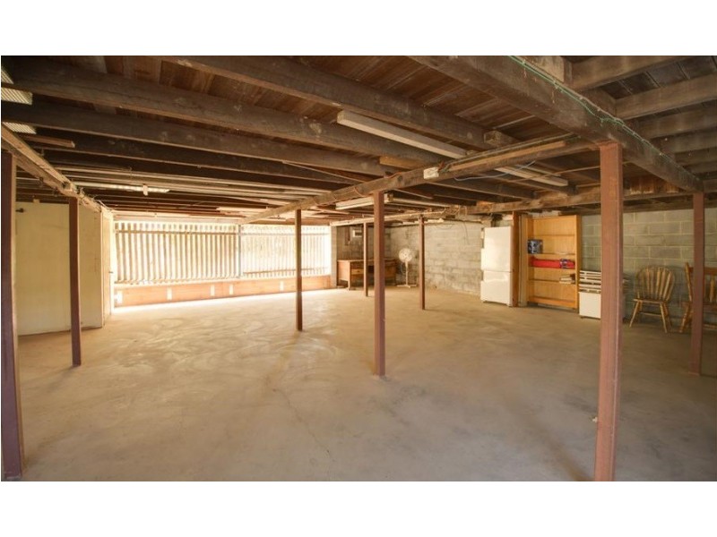 6 Palmer, North Ipswich QLD 4305