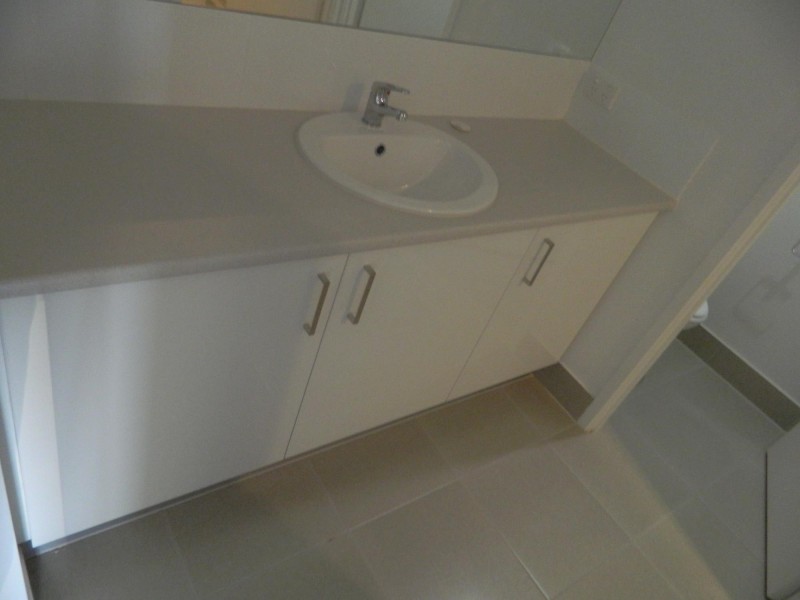 38 Peregrine Street, Lowood QLD 4311