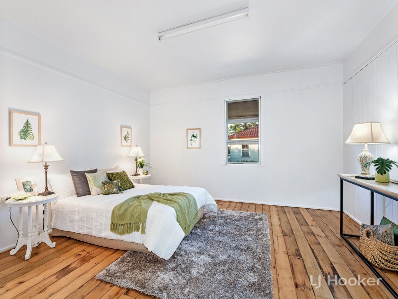 11 William Street, Bundamba QLD 4304