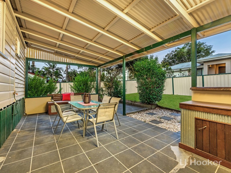 11 William Street, Bundamba QLD 4304