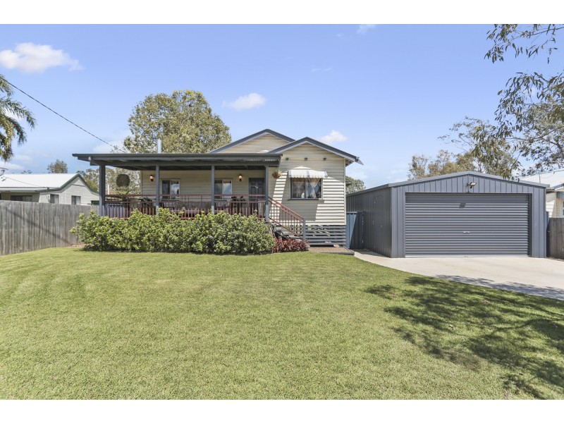 8 MACAULAY STREET, Fernvale QLD 4306