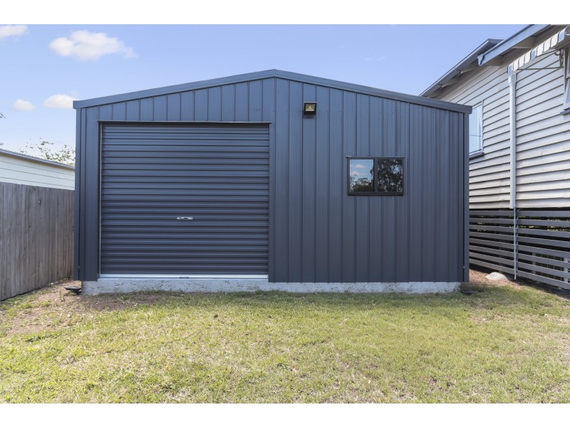 8 MACAULAY STREET, Fernvale QLD 4306