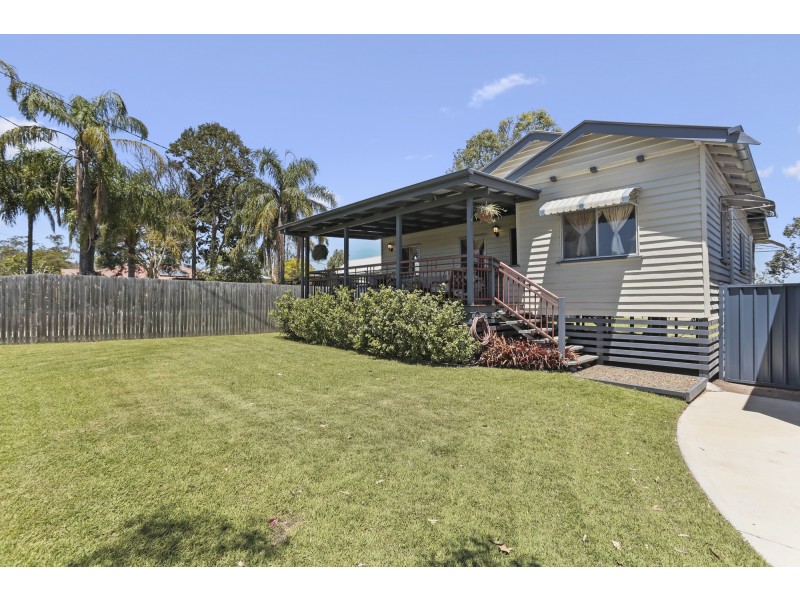 8 MACAULAY STREET, Fernvale QLD 4306