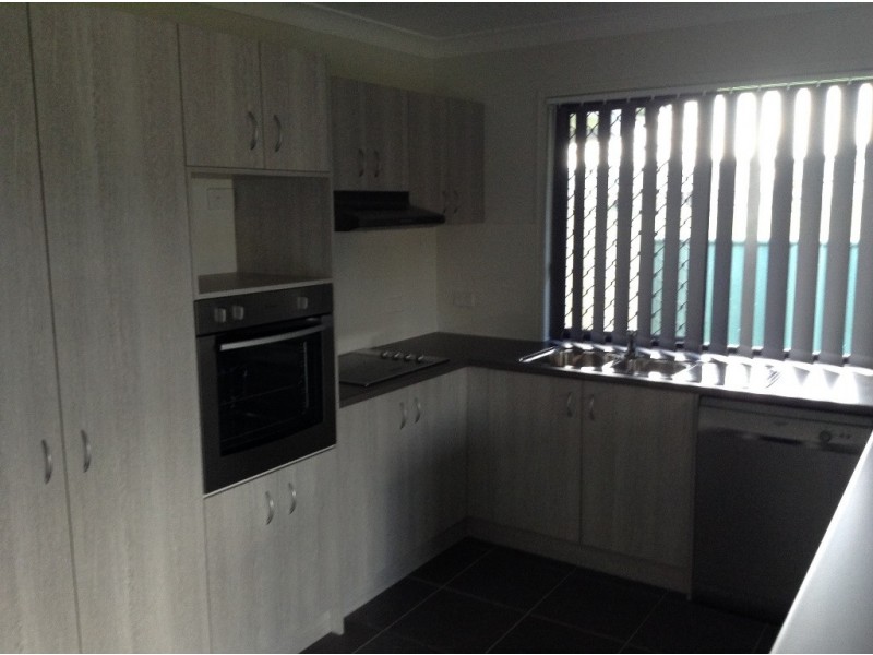 1/46 Pendragon Street, Raceview QLD 4305