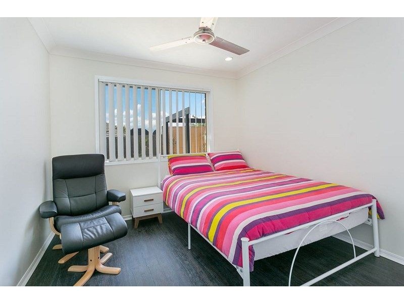 73 Dornoch Crescent, Raceview QLD 4305