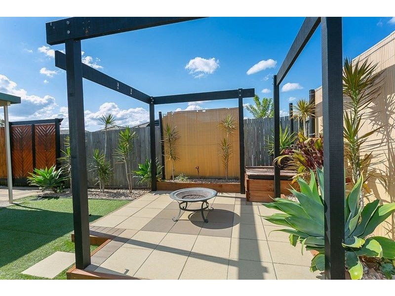 73 Dornoch Crescent, Raceview QLD 4305