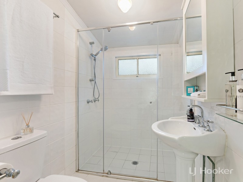 139 Blackstone Road, Silkstone QLD 4304