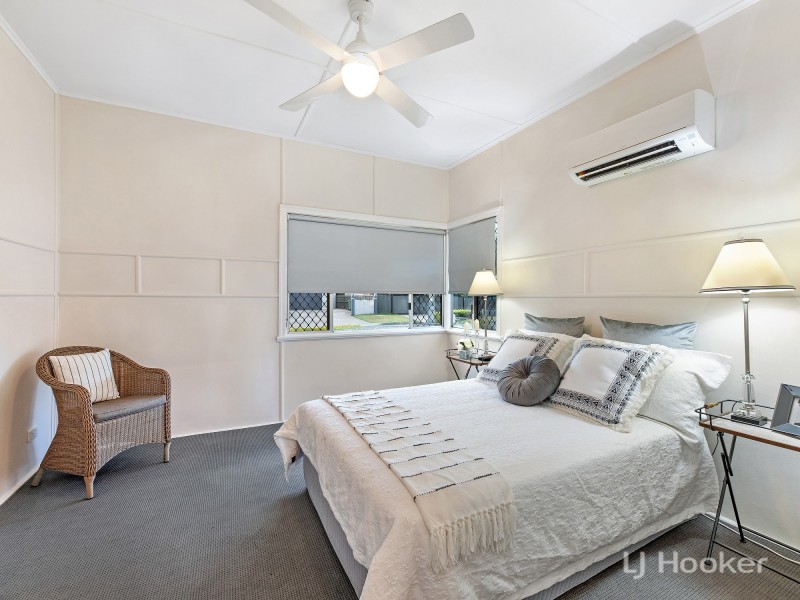 13 Morris Street, Silkstone QLD 4304