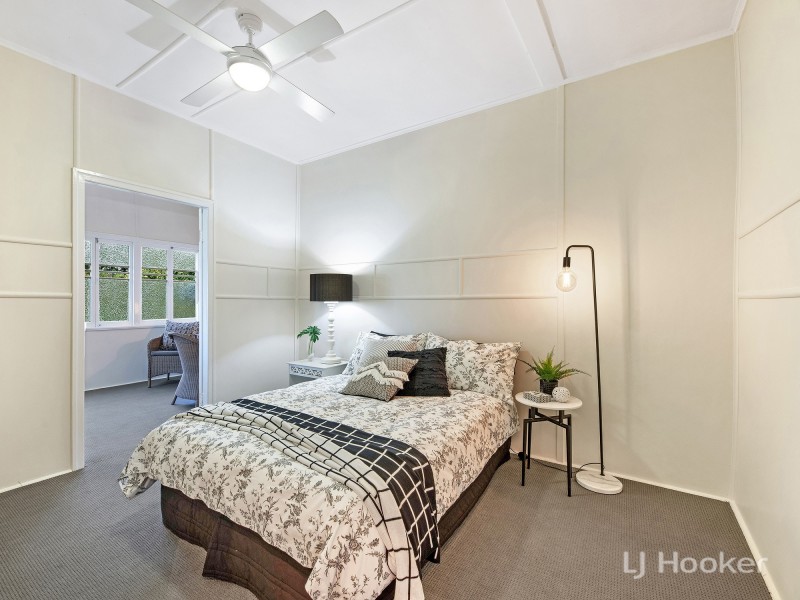 13 Morris Street, Silkstone QLD 4304