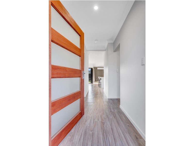 36 Vassallo Drive, Rosewood QLD 4340