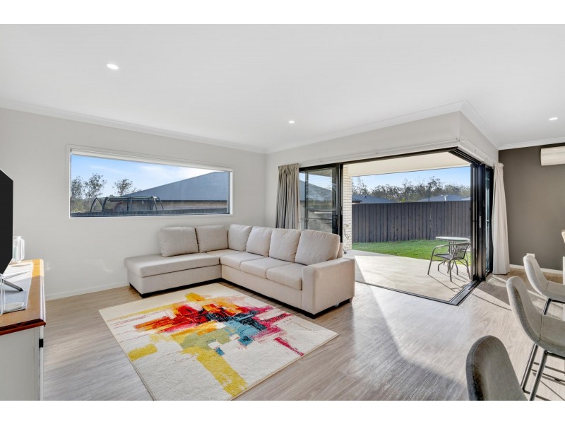 36 Vassallo Drive, Rosewood QLD 4340