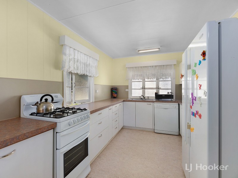 11 Marian Street, Booval QLD 4304