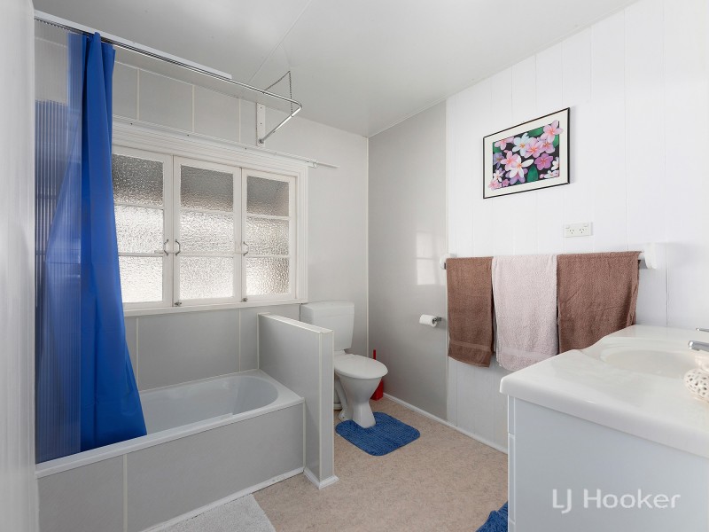 11 Marian Street, Booval QLD 4304