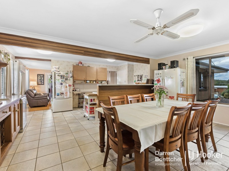 3 Loveanius Street, Silkstone QLD 4304