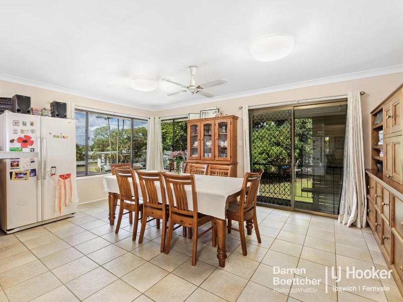 3 Loveanius Street, Silkstone QLD 4304