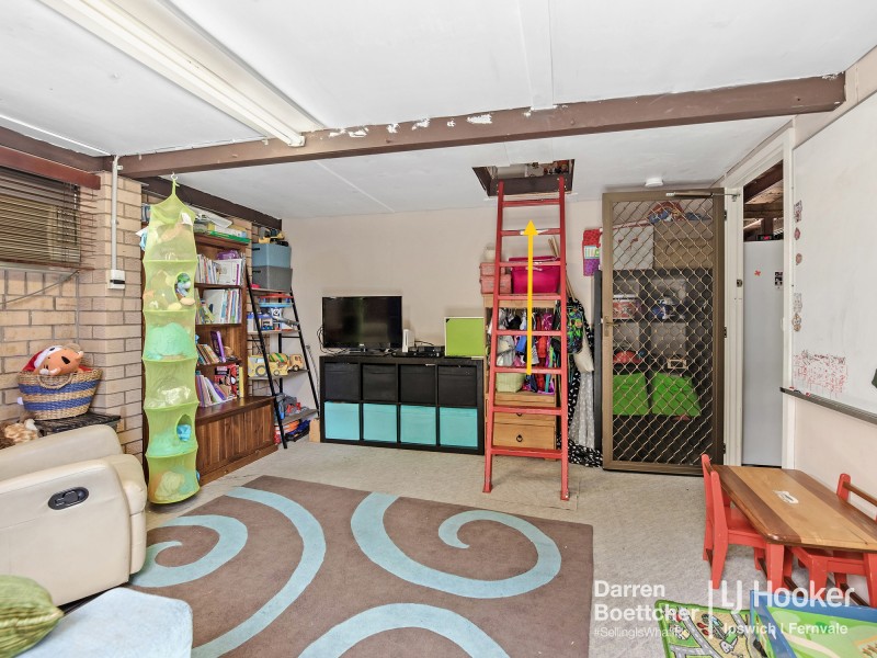 3 Loveanius Street, Silkstone QLD 4304