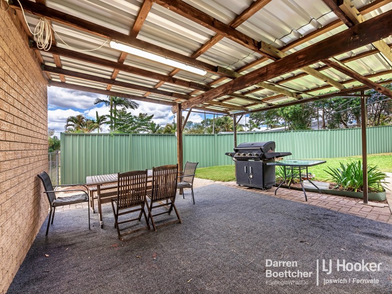 3 Loveanius Street, Silkstone QLD 4304