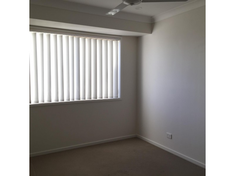 1/6 Moonie Crescent, Brassall QLD 4305