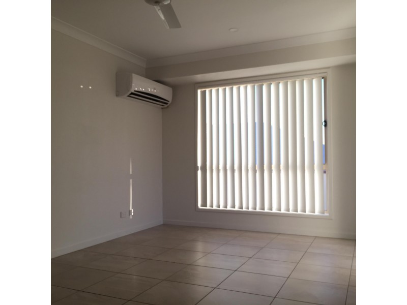 1/6 Moonie Crescent, Brassall QLD 4305