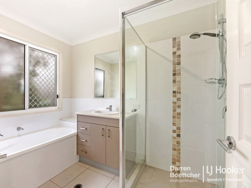 19 Conway Street, Riverview QLD 4303