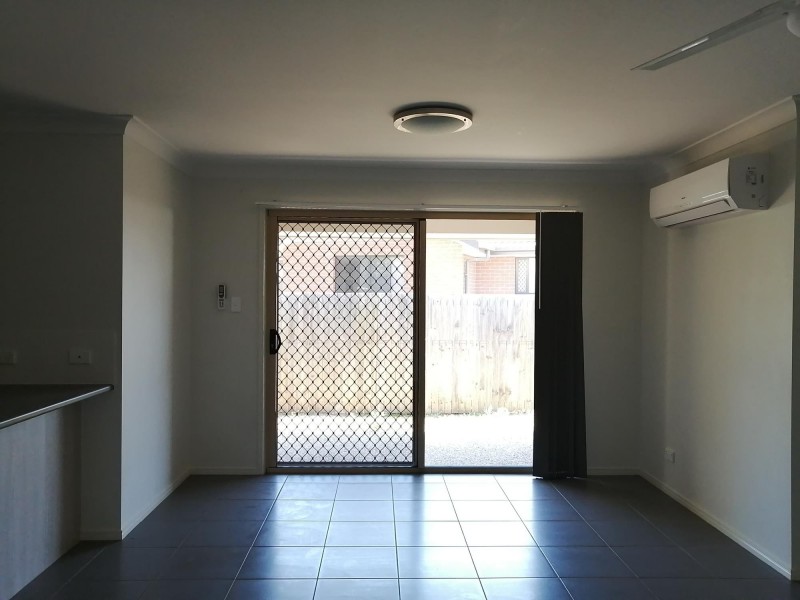 1/3 Robert Place, Yamanto QLD 4305