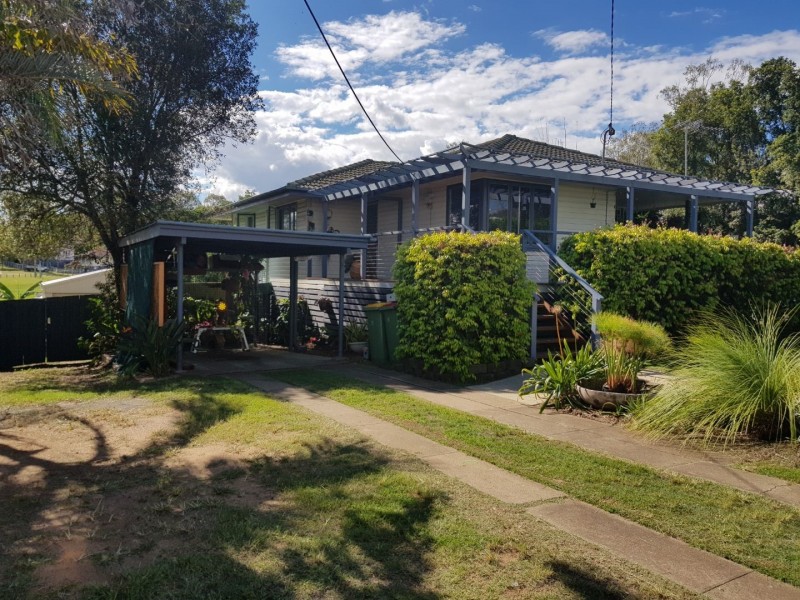 27 Flinders Street, Leichhardt QLD 4305