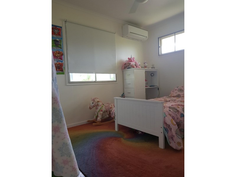 27 Flinders Street, Leichhardt QLD 4305