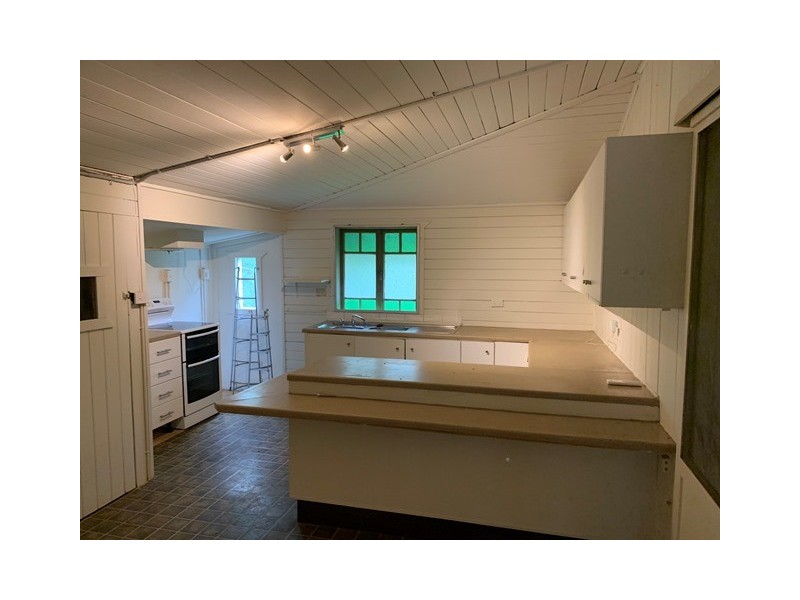 1 Bernhagen Lane, Lowood QLD 4311