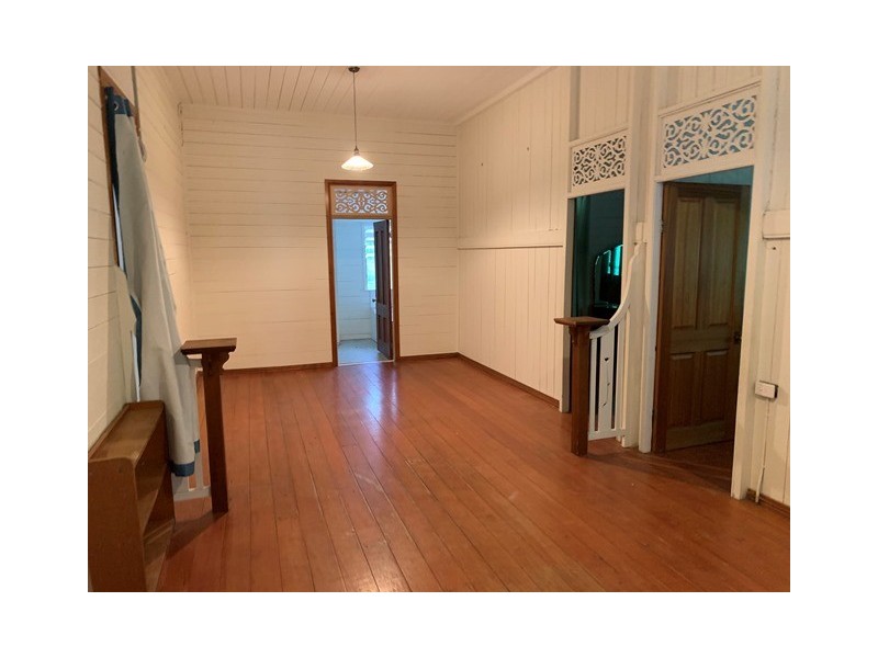 1 Bernhagen Lane, Lowood QLD 4311