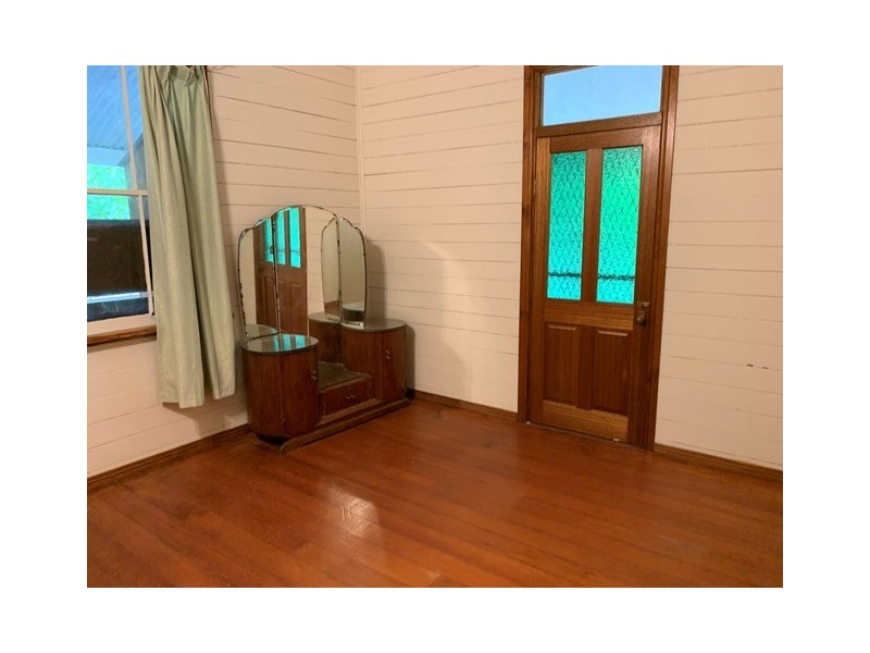 1 Bernhagen Lane, Lowood QLD 4311