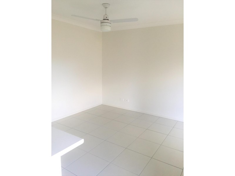1/23 Pendragon Street, Raceview QLD 4305